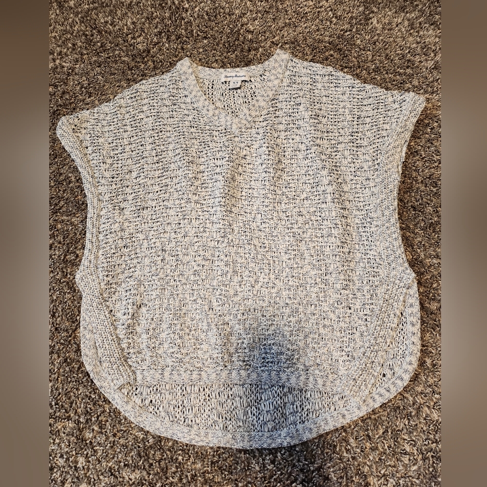 Tommy Bahama White And Blue Sleeveless Boxy Top